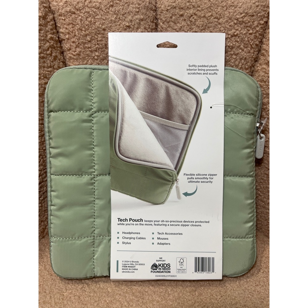 U Brands Quilted Tech Pouch Sage Green Padded Headphone Case 10x10 6923T